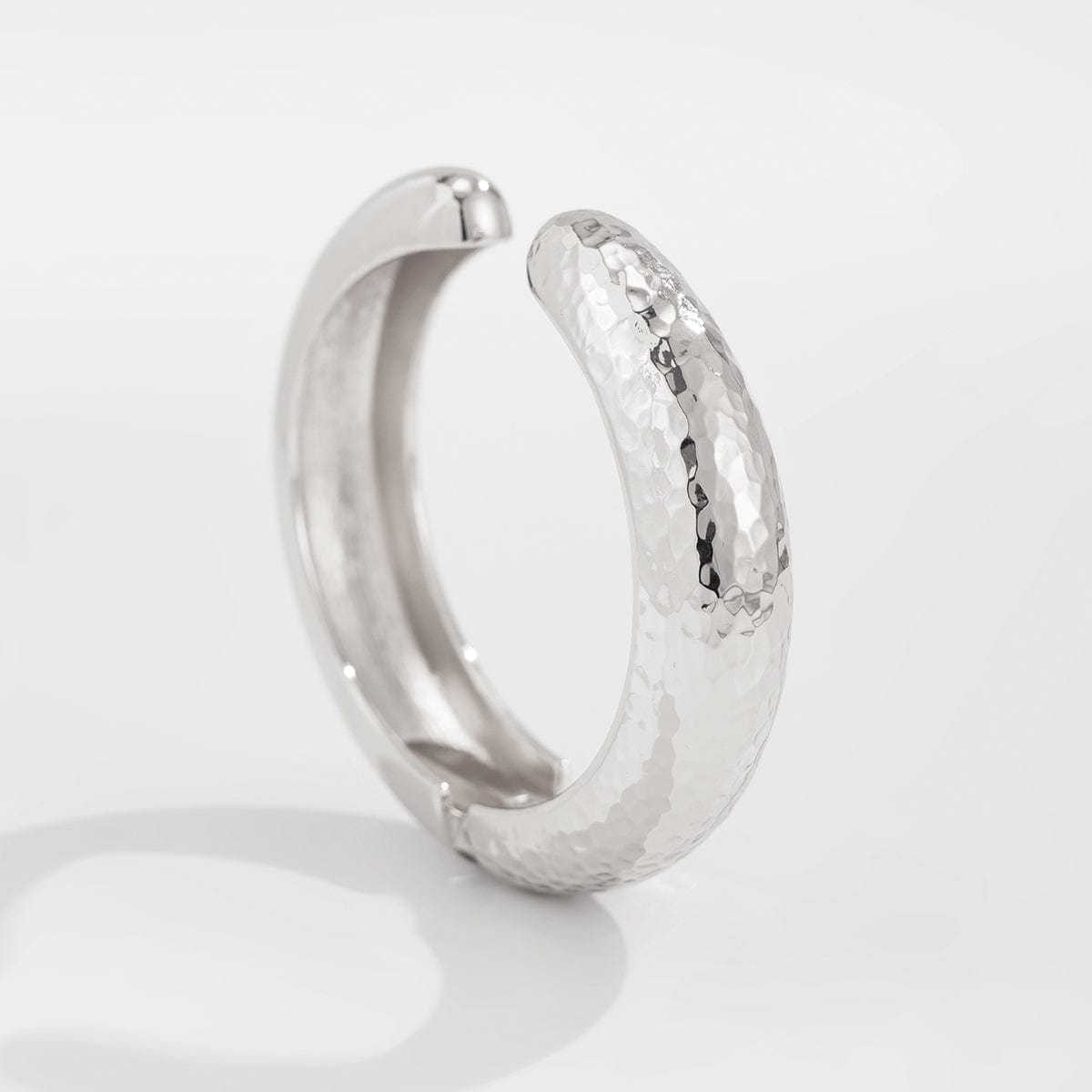 Minimalist Hammered Curved Bangle Bracelet Set - ArtGalleryZen