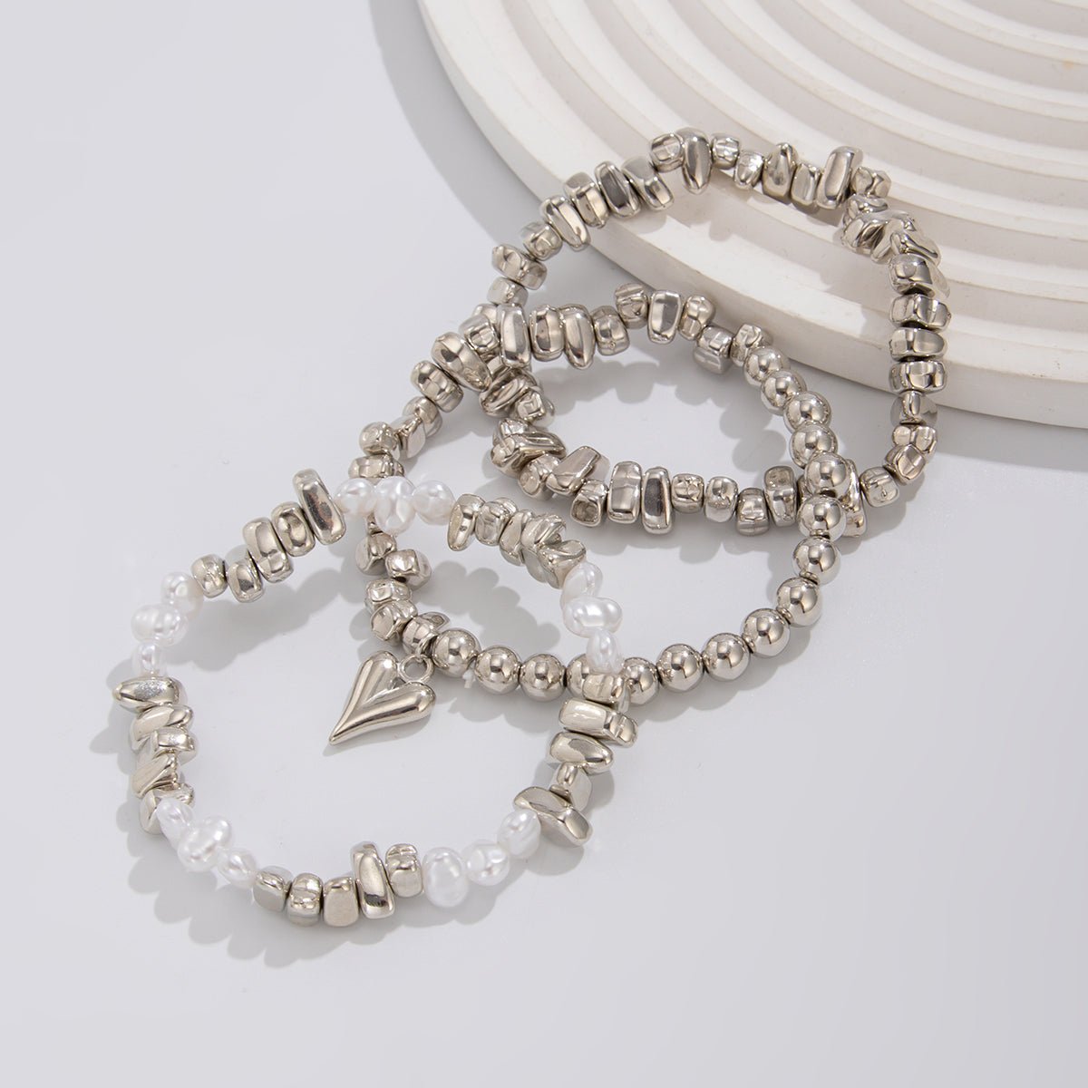 Stylish 3pcs Heart Charm Pearl Irregular Beaded Chain Bracelet Set - ArtGalleryZen