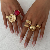Thumbnail for Vintage 7pcs Chunky Crystal Inlaid Pleated Ring Set - ArtGalleryZen