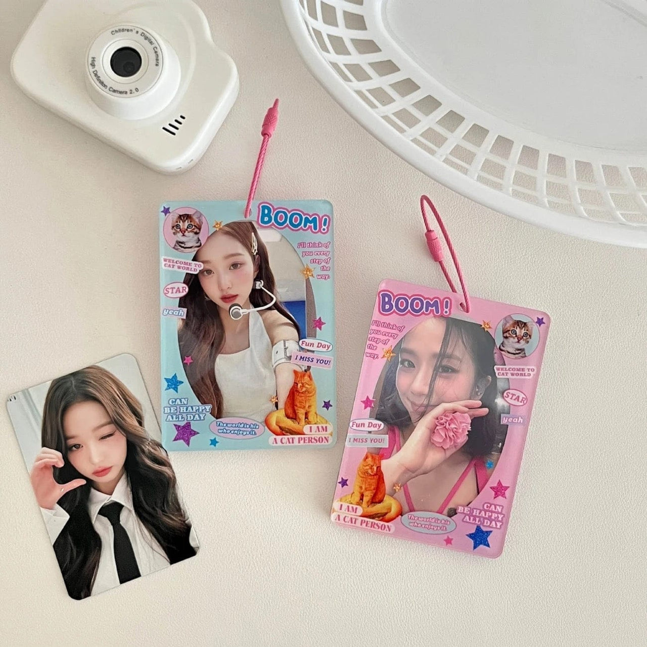 Y2K Lucky Club Double Window Kpop Keychain Acrylic Photocard Holder - ArtGalleryZen
